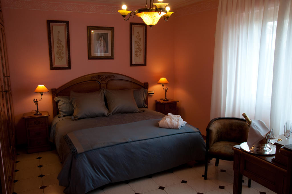 Hospederia Gemma Hotell La Lastrilla Rum bild